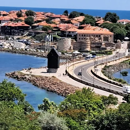Апартамент С Изглед Море И Стария Несебър شقة *